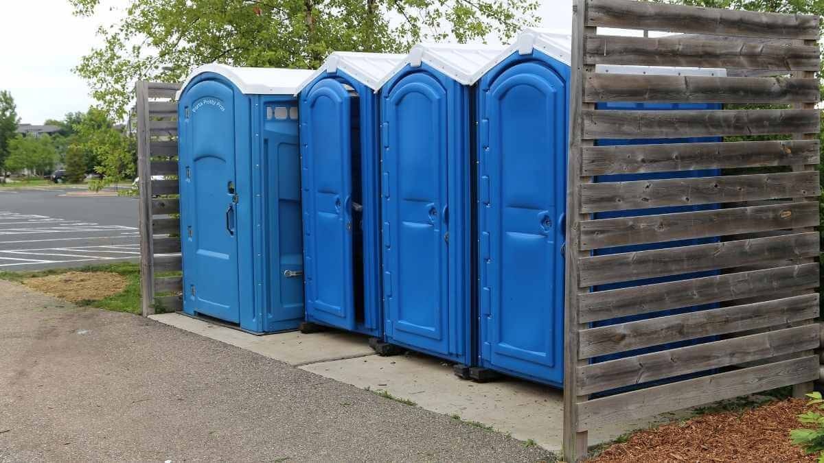 Porta Potty Rental Pros - Affordable Porta Potty Solutions in Fort Leonard Wood, MO, 65473